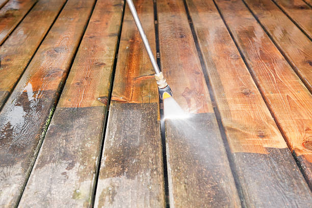 Professional Pressure Washing Services in Phillipsburg, KS